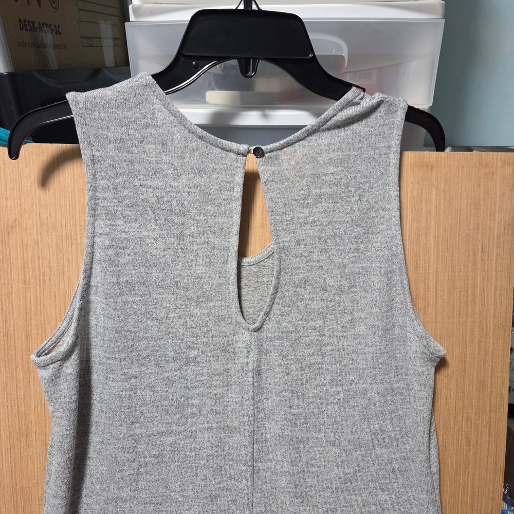 Orb Life Esta Shift Dress Sleeveless Casual Keyhole Back‎ Light Heather Gray - Picture 5 of 6